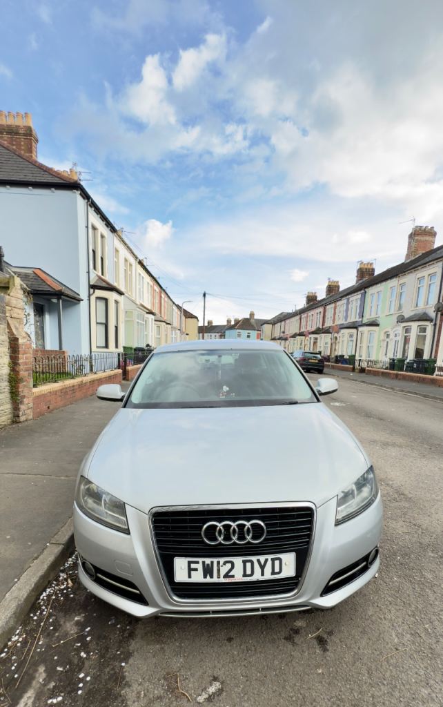 Audi, A3, Hatchback, 2012, Manual, 1598 (cc), 5 doors