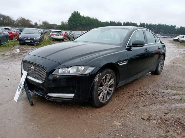 BREAKING JAGUAR XF 2.0 DIESEL 2017 STOCK NUMBER WY56
