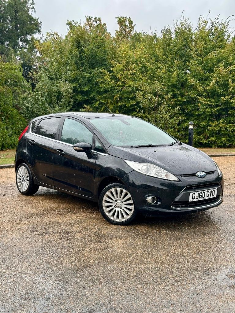 Ford, FIESTA, Hatchback, 2010, Manual, 1388 (cc), 5 doors