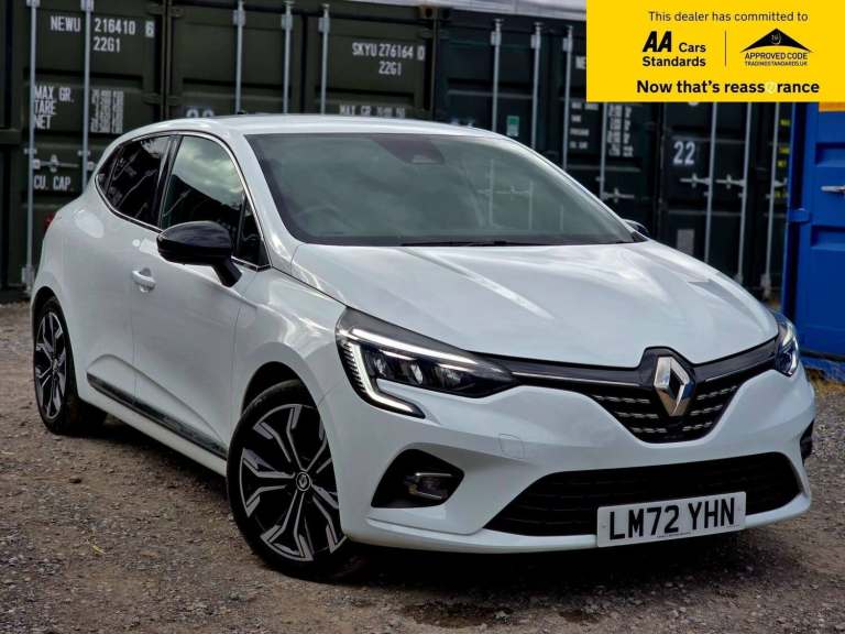 2022 Renault Clio 1.6 E-TECH Techno Hatchback 5dr Petrol Hybrid Auto Euro 6 (s/s) (145 ps) Hatchb...