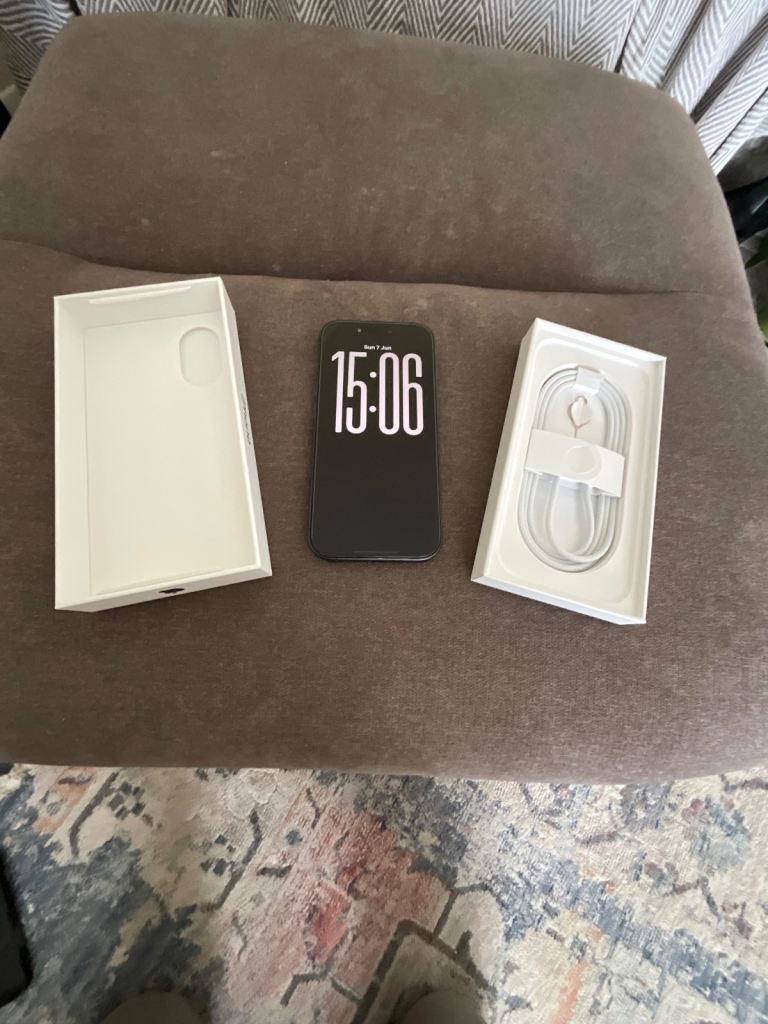 Apple iPhone 17 Pristine condition