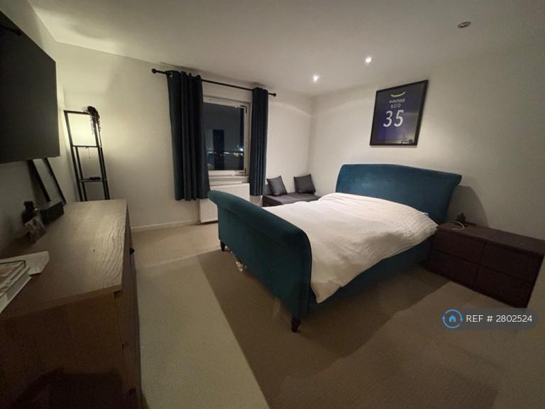 1 bedroom flat in Portland St, Aberdeen, AB11 (1 bed) (#2802524)