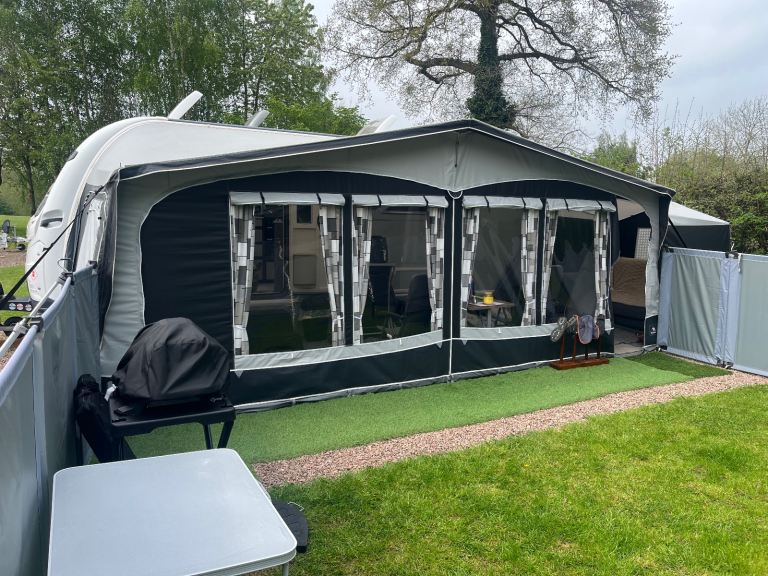 Dorema Garda 240 De Luxe awning 