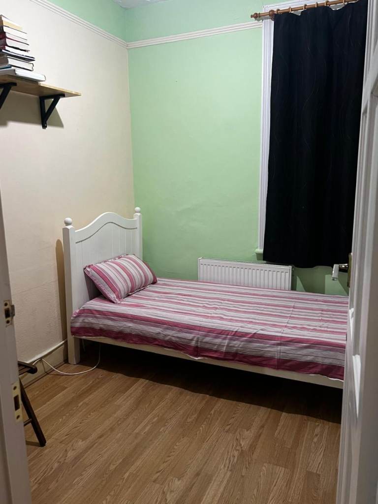 Single Furnished Room to Rent, Thornton Heath CR7 7PB