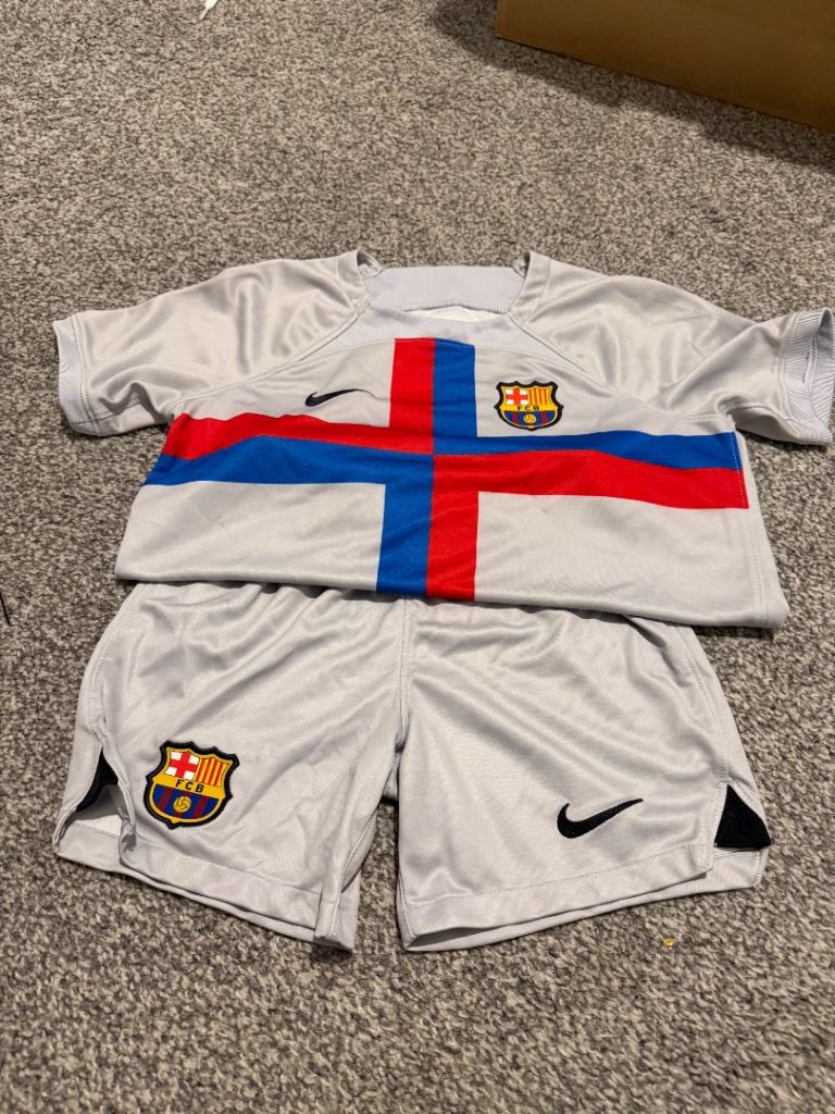 Boys Barcelona kit £10 each set 