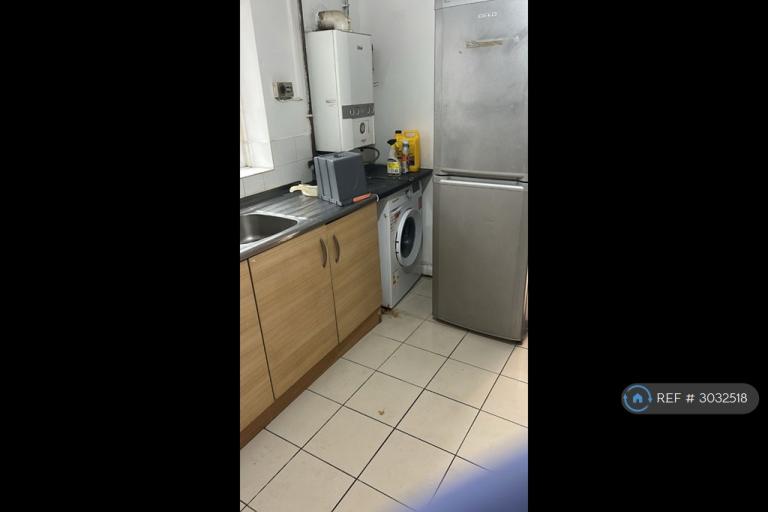 2 bedroom house in Hartington Road, Southampton, SO14 (2 bed) (#3032518)
