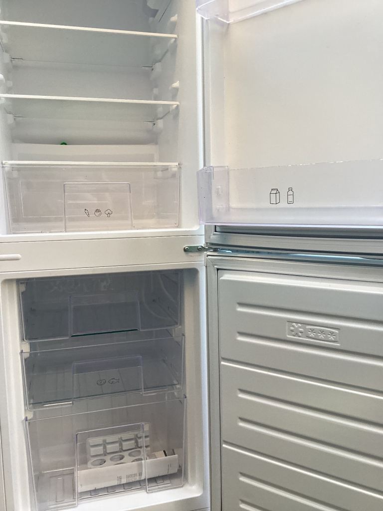 Fridge freezer
