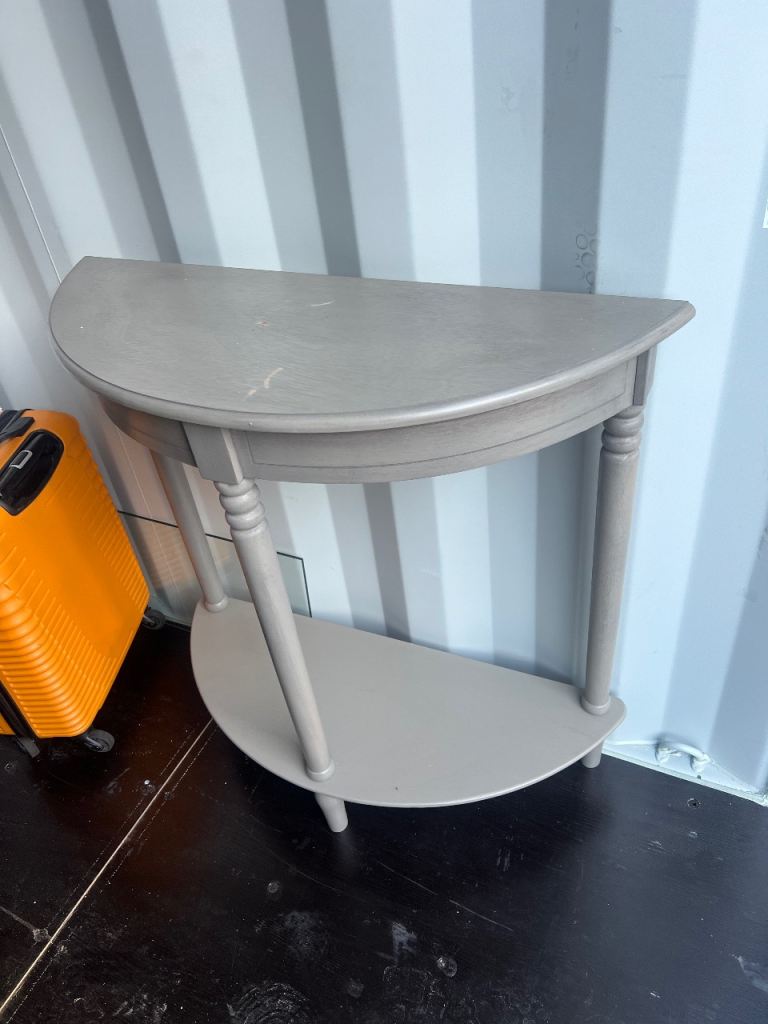 Half moon Grey console table 