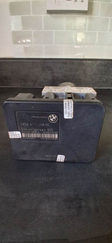 2006 BMW E90/91 318i ABS Module Pump Unit 3452_6772214_01, 3451_6772213_01