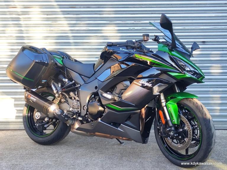 2023 Kawasaki Ninja 1000 SX Performance Tourer, Low mileage.