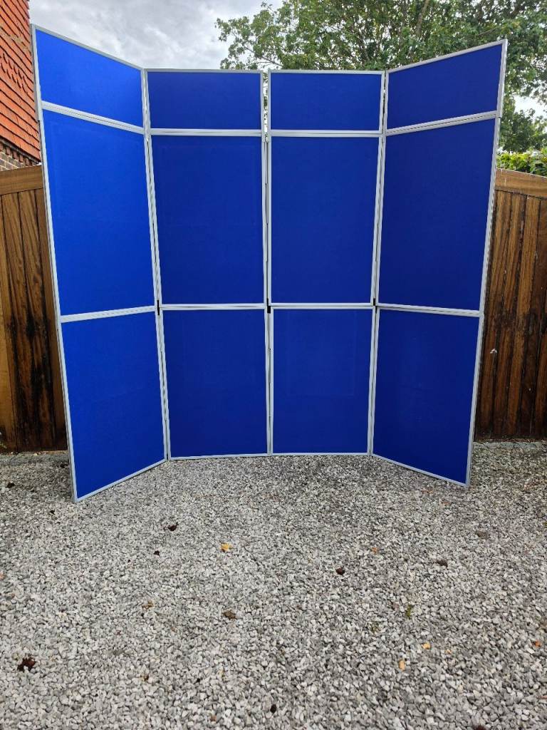 Display Boards Exhibition Stand – Multicoloured, Good Condition