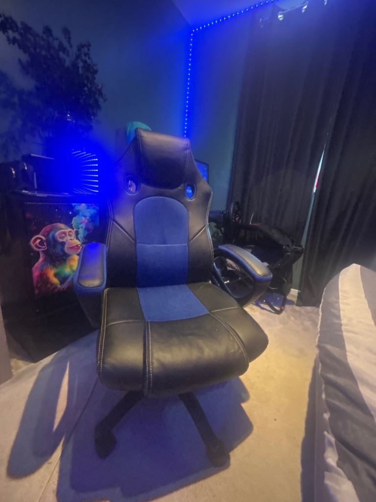 Gaming chair