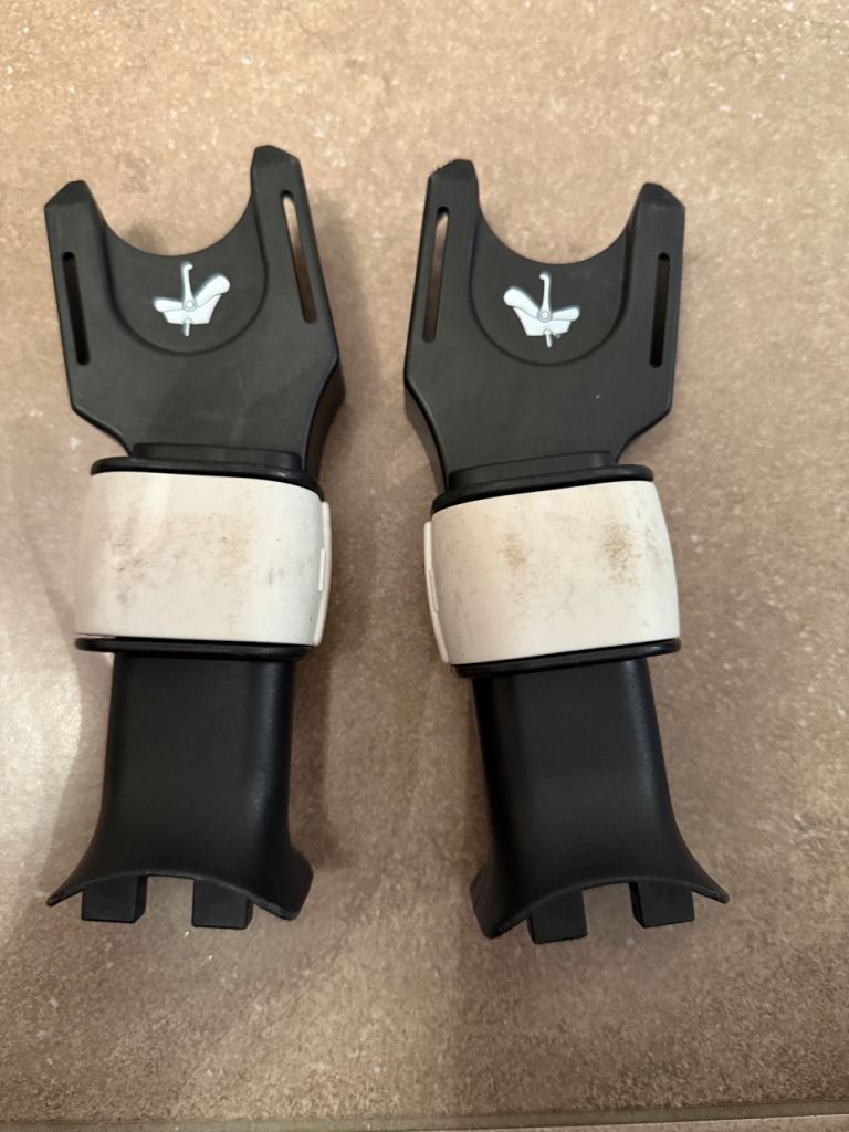 Bugaboo maxi cosi adaptors adapters