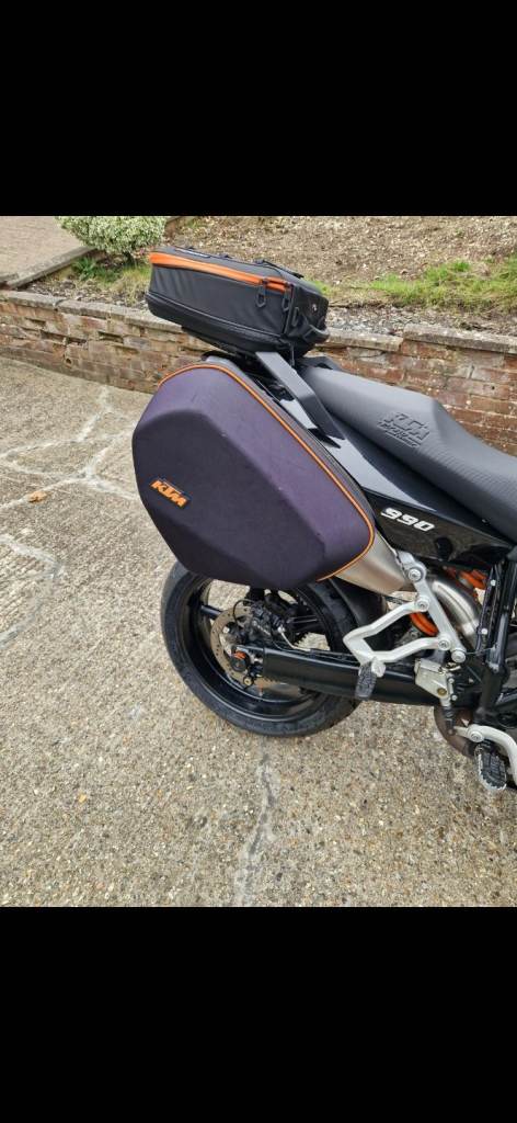 KTM, SUPERMOTO, 2011, 1000 (cc)