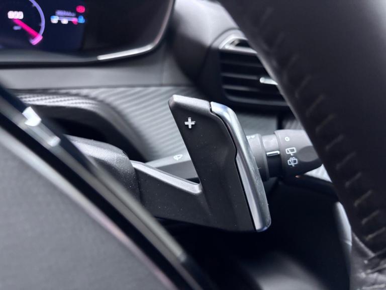  Peugeot 2008 1.2 PureTech Allure EAT Euro 6 (s/s) 5dr Petrol Automatic