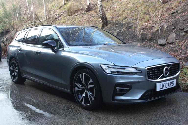 VOLVO V60 2.0 R-Design Plus D4 2019