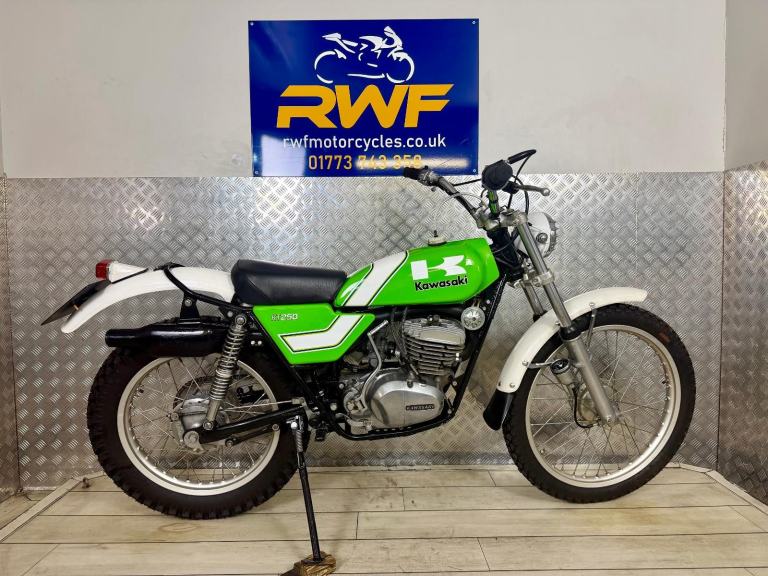KAWASAKI KT 250, 1976 P REG, ONLY 1,446 MILES, EXCELLENT COND, MOT EXEMPT