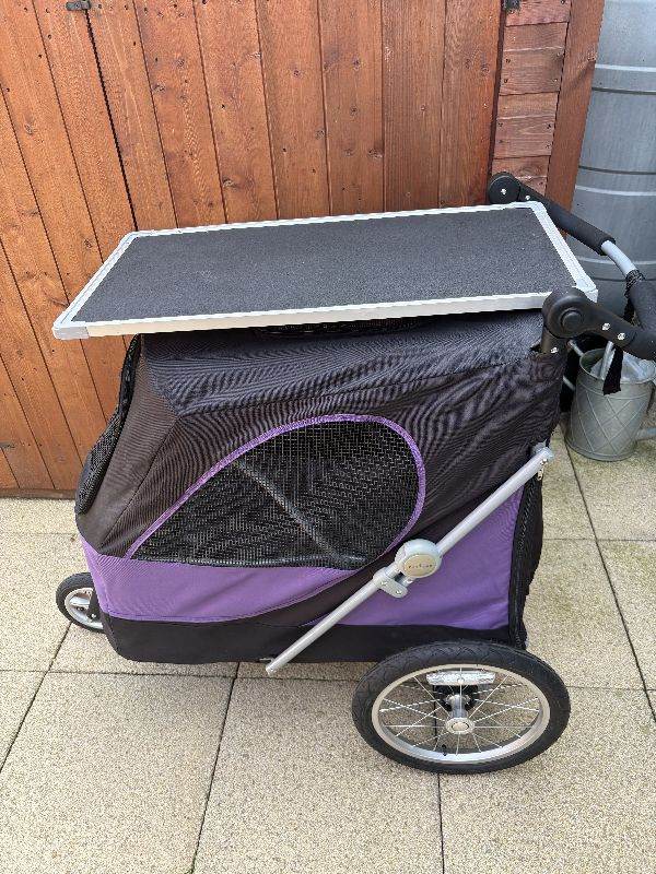 Dog Show Trolley