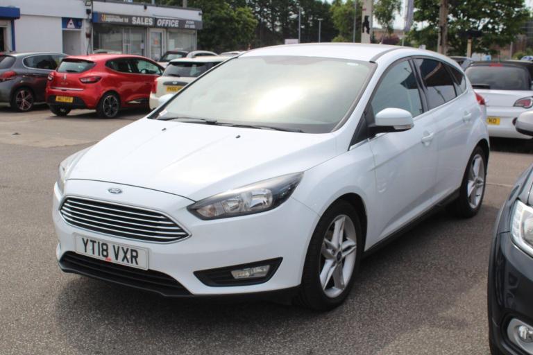 2018 Ford Focus 1.0T EcoBoost Zetec Edition Euro 6 (s/s) 5dr HATCHBACK Petrol Manual