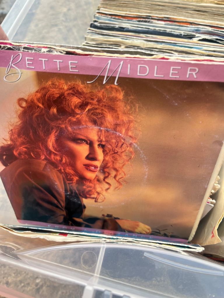 Job lot 7” records round 300