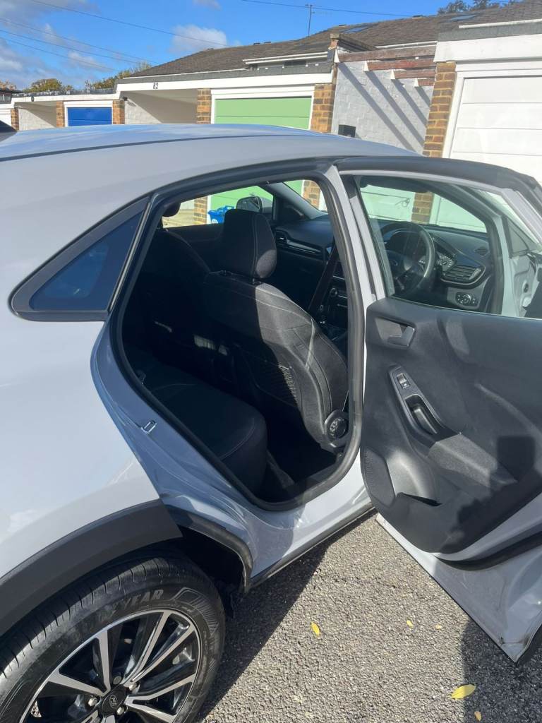 Ford, PUMA, Hatchback, 2021, Manual, 999 (cc), 5 doors