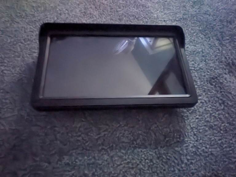 Carplay and Android Auto Screen with Backup Camera