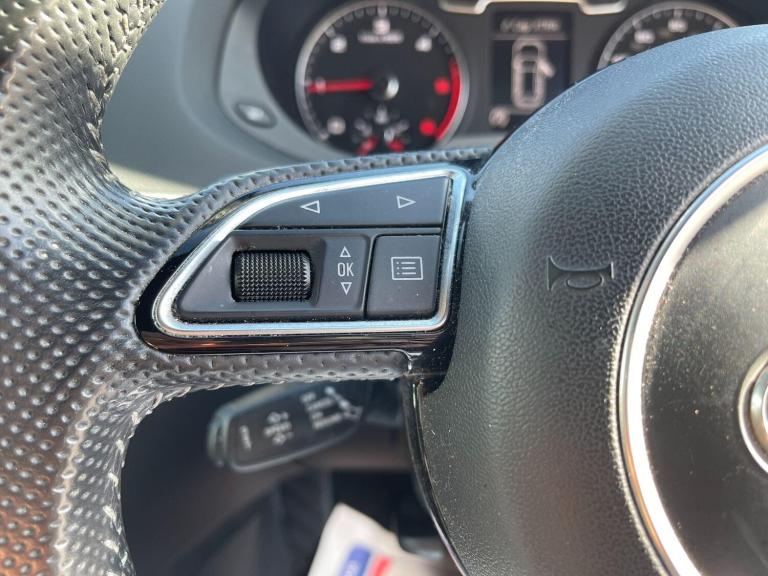 2014 Audi Q3 2.0 TDI S line S Tronic quattro Euro 5 (s/s) 5dr ESTATE Diesel Automatic