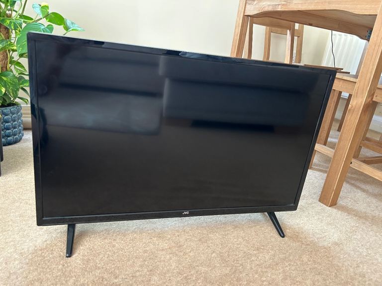 32” JVC TV