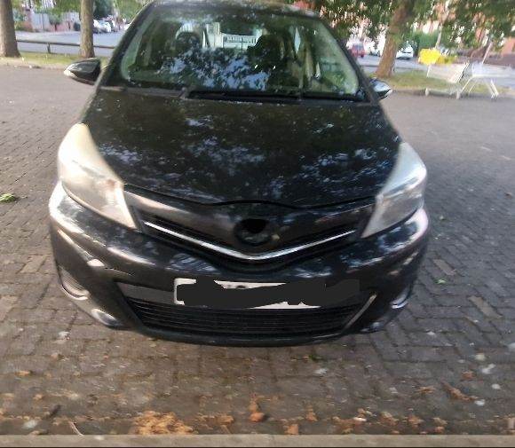 Toyota, YARIS, Hatchback, 2013, Manual, 1364 (cc), 5 doors