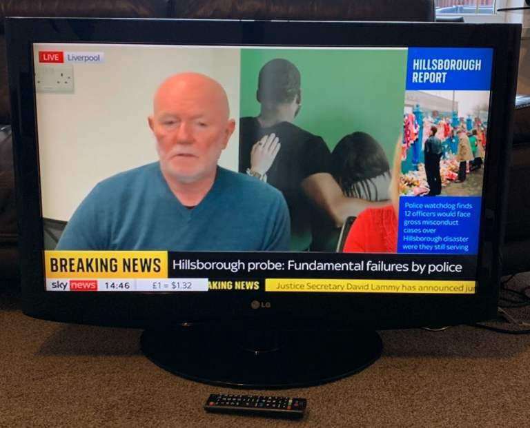 image for ++ LG 40 Inch HD LCD TV Built In Freeview ++