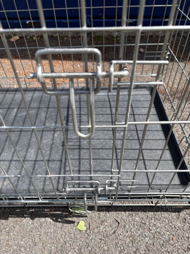 DOG KENNEL FOR SALE 