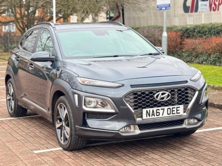 Hyundai KONA PREMIUM