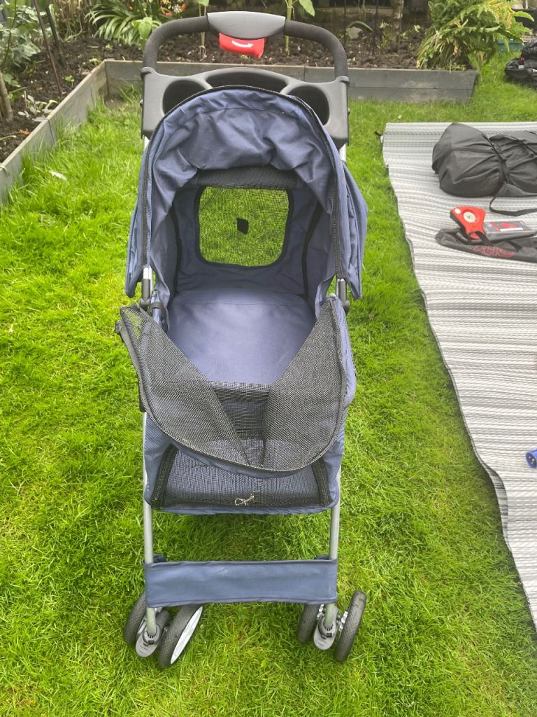 Dog buggy 