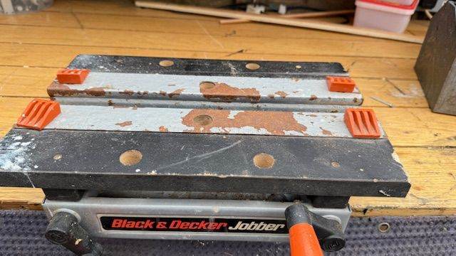 BLACK AND DECKER JOBBER