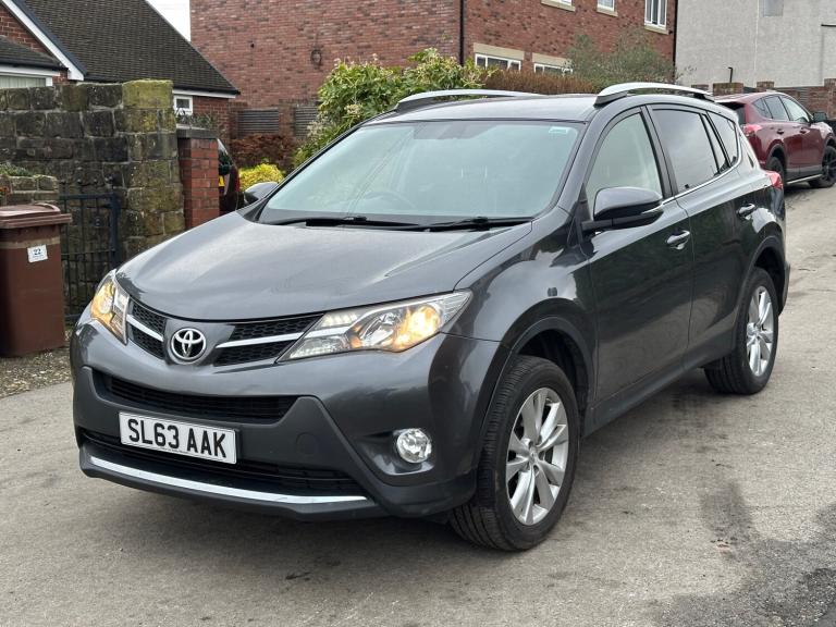 2013 Toyota RAV4 2.2 D-4D Invincible 5dr ESTATE Diesel Manual