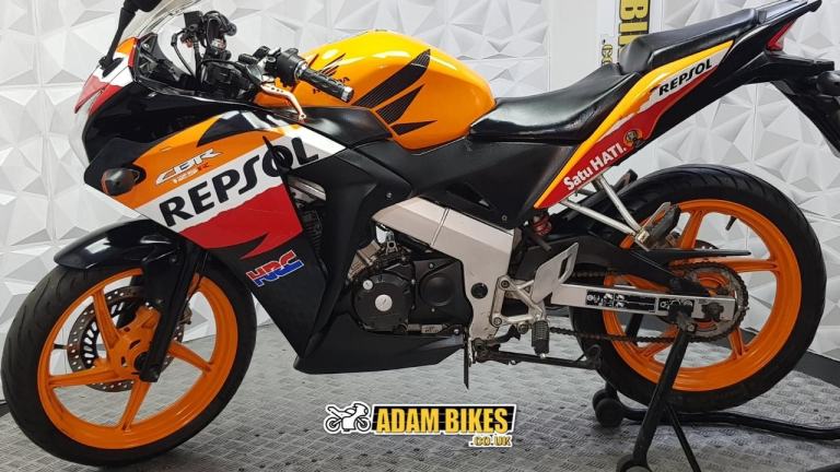 2013 Honda CBR 125 R | *WARRANTY PROVIDED* 