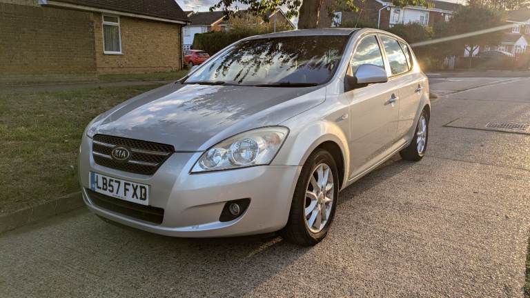 Kia, CEED, Hatchback, 2007, Manual, 1582 (cc), 5 doors
