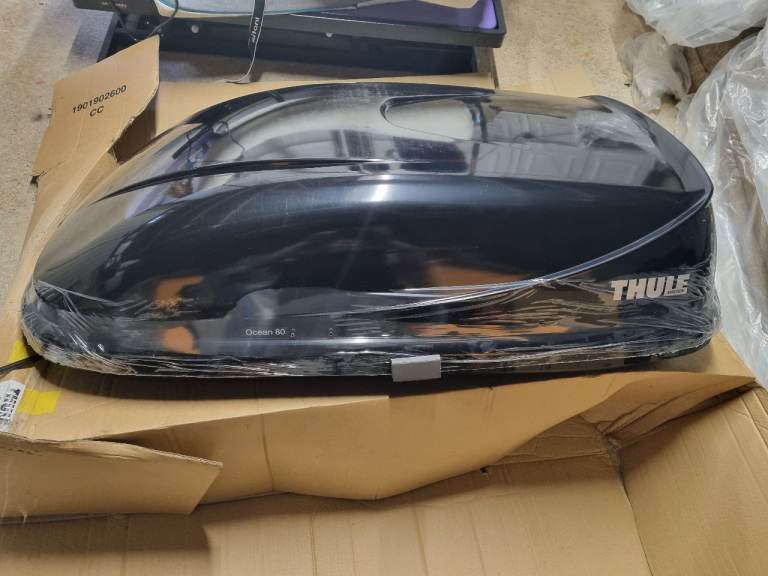 Thule Sweden Ocean 80 - Black Glossy Roof Box - Brand New - £130