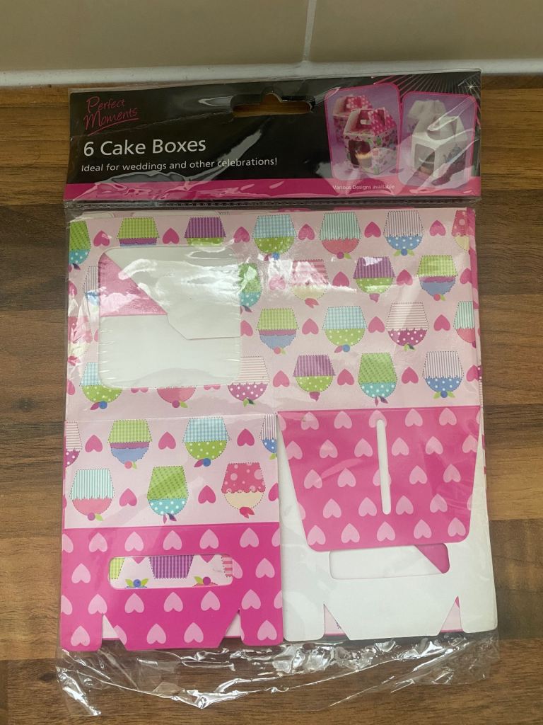 Cake boxes 