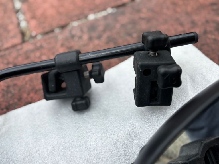 2 Adjustable Towing Mirrors + 2 spares