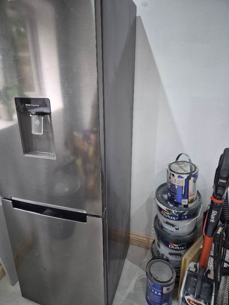 Samsung fridge and freezer 