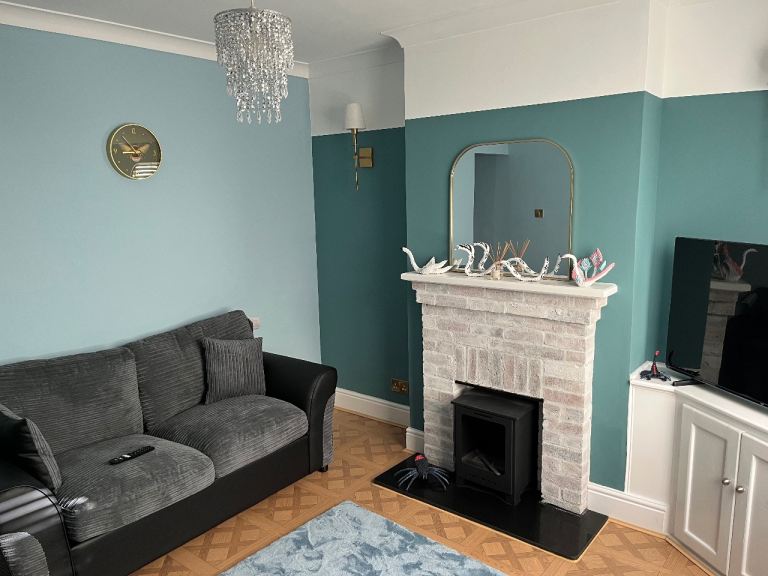 2 bed house to rent lovely modern condition 