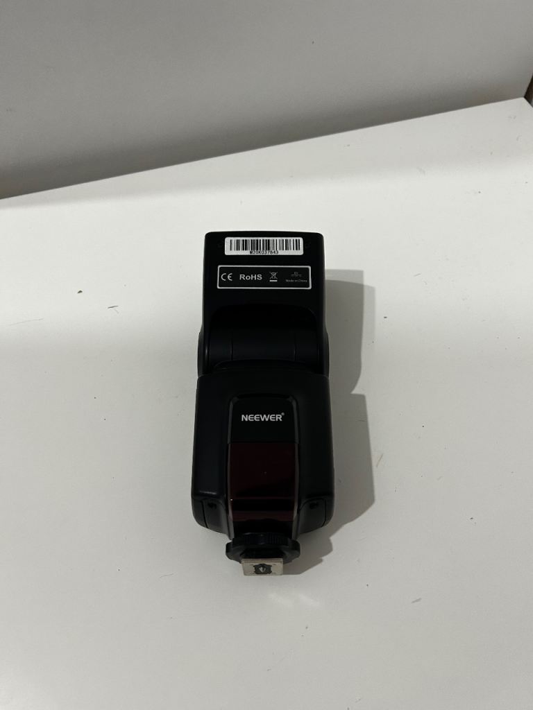 TT560 camera flash