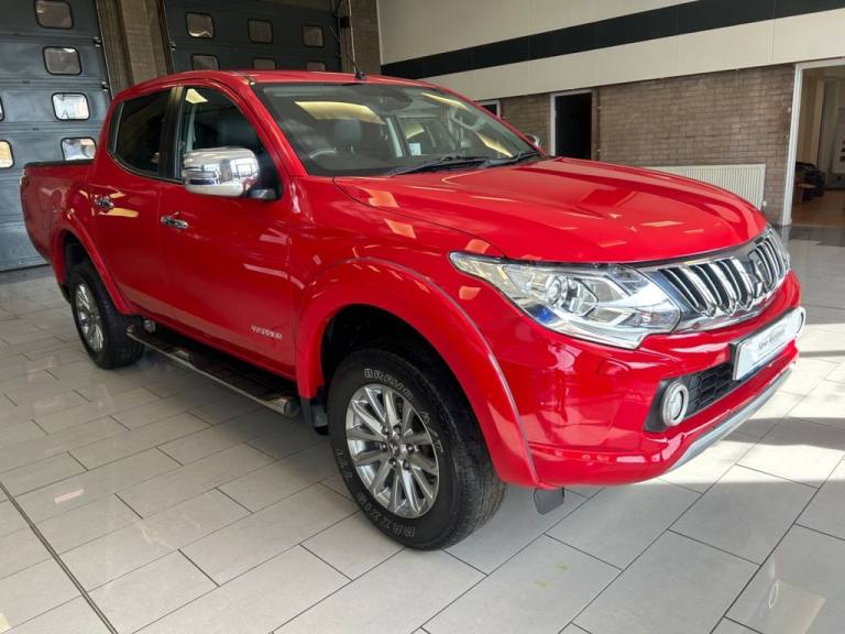 2016 Mitsubishi L200 Double Cab DI-D 178 Warrior 4WD PICK UP DIESEL Manual