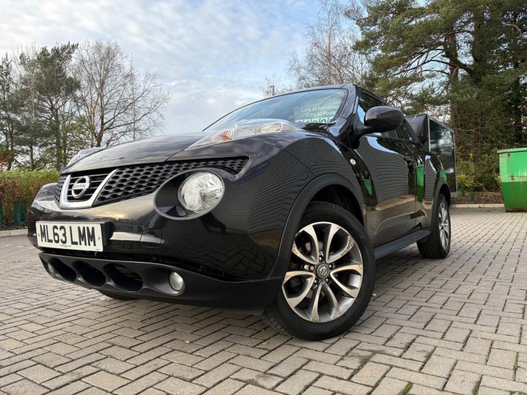 2013 Nissan Juke 1.6 TEKNA 5DR LOW MILEAGE SAT NAV PHONE PREP HEATED LEATHER SEATS !!! HATCHBACK ...