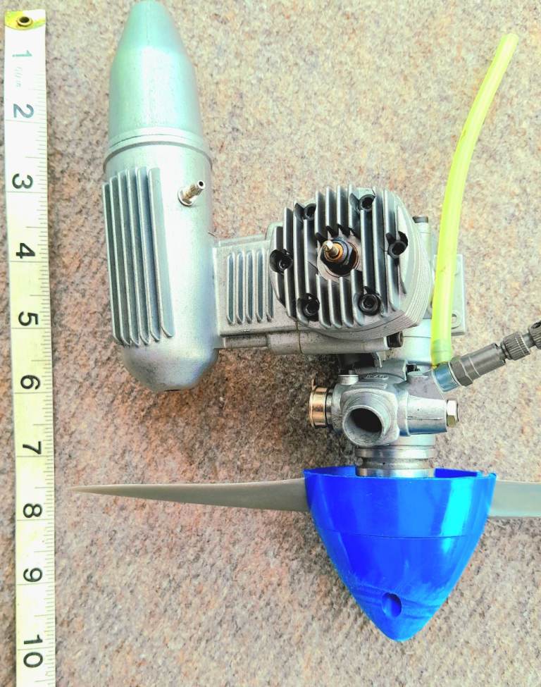 Radio controlled nitro engine 