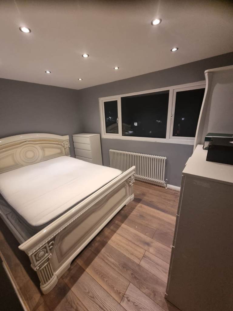 Double room with King Size Bed