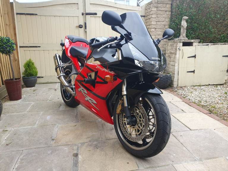 2004 Honda CBR900 RR 954 Fireblade 5885 miles!