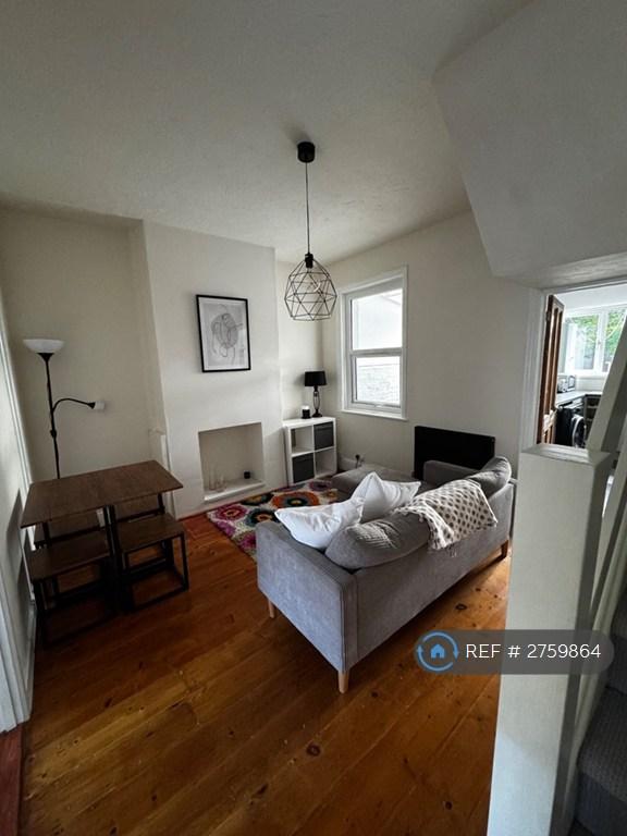 3 bedroom house in Ladysmith Road, Exeter, EX1 (3 bed) (#2759864)