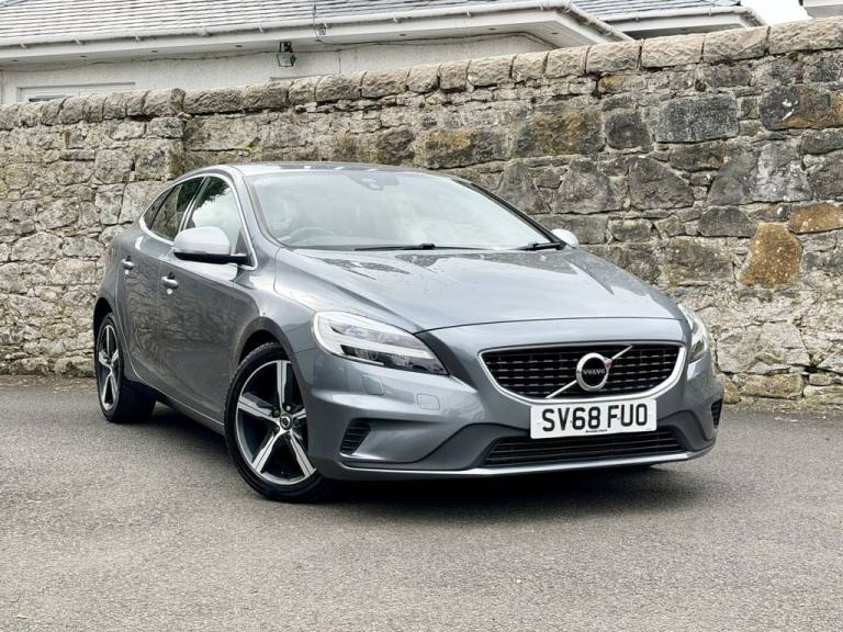 2018 Volvo V40 2.0 T2 GPF R-Design Nav Plus Hatchback 5dr Petrol Manual Euro 6 (s/s) (122  Hatchb...